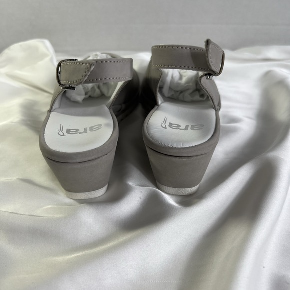 ara Women's Colleen Wedge Sandal Gray Us Size 6 Ankle Buckle New - Picture 5 of 6